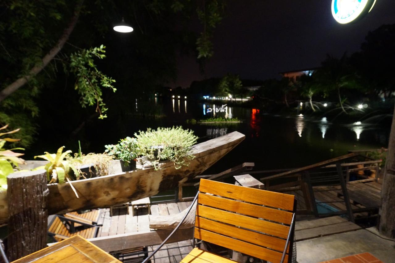 Country Lake View Hotel Suphanburi Exterior foto